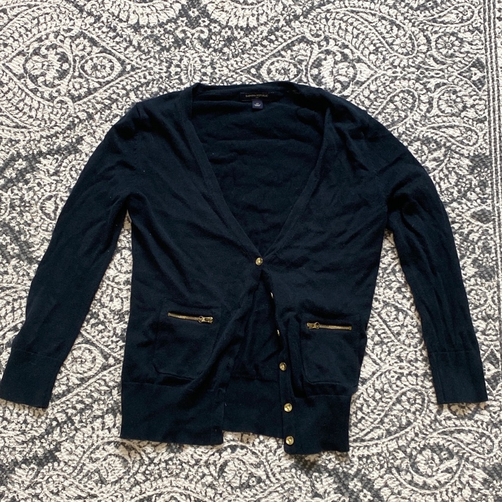 Black cloth cardigan